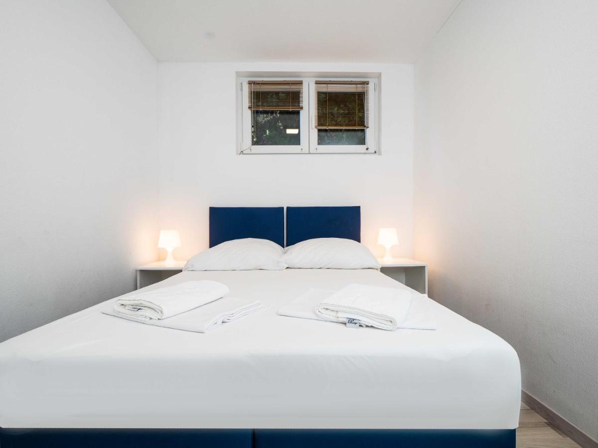 Mediteran Travel Mobile Homes Miran Pirovac Zewnętrze zdjęcie