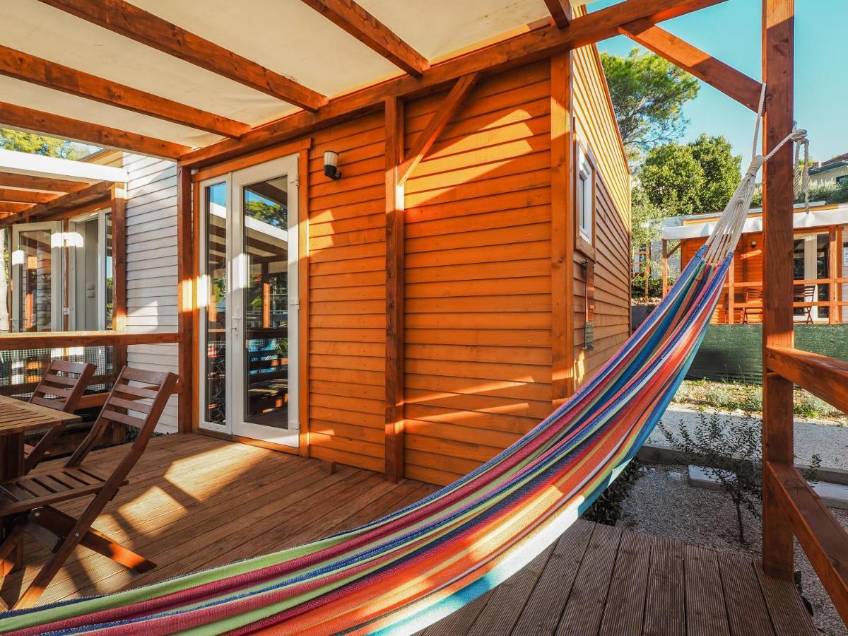Mediteran Travel Mobile Homes Miran Pirovac Zewnętrze zdjęcie