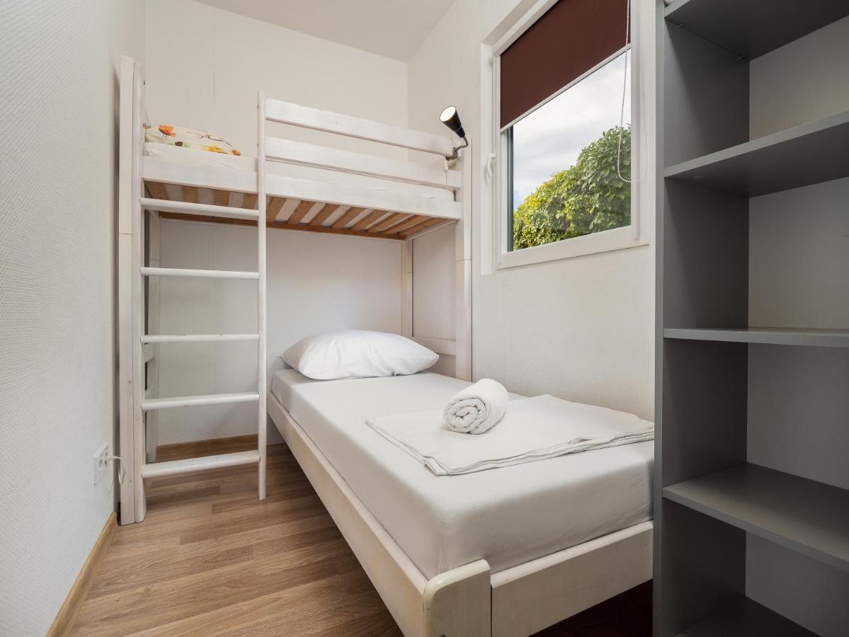 Mediteran Travel Mobile Homes Miran Pirovac Zewnętrze zdjęcie