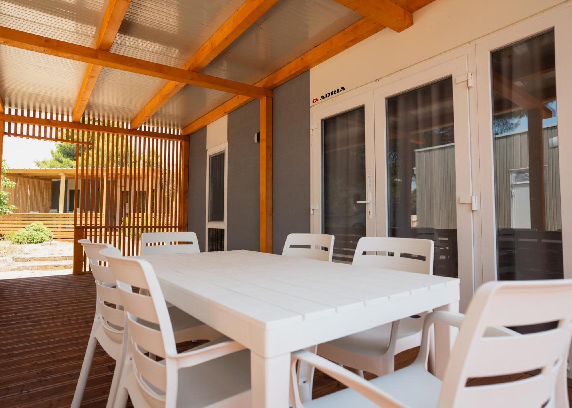 Mediteran Travel Mobile Homes Miran Pirovac Zewnętrze zdjęcie