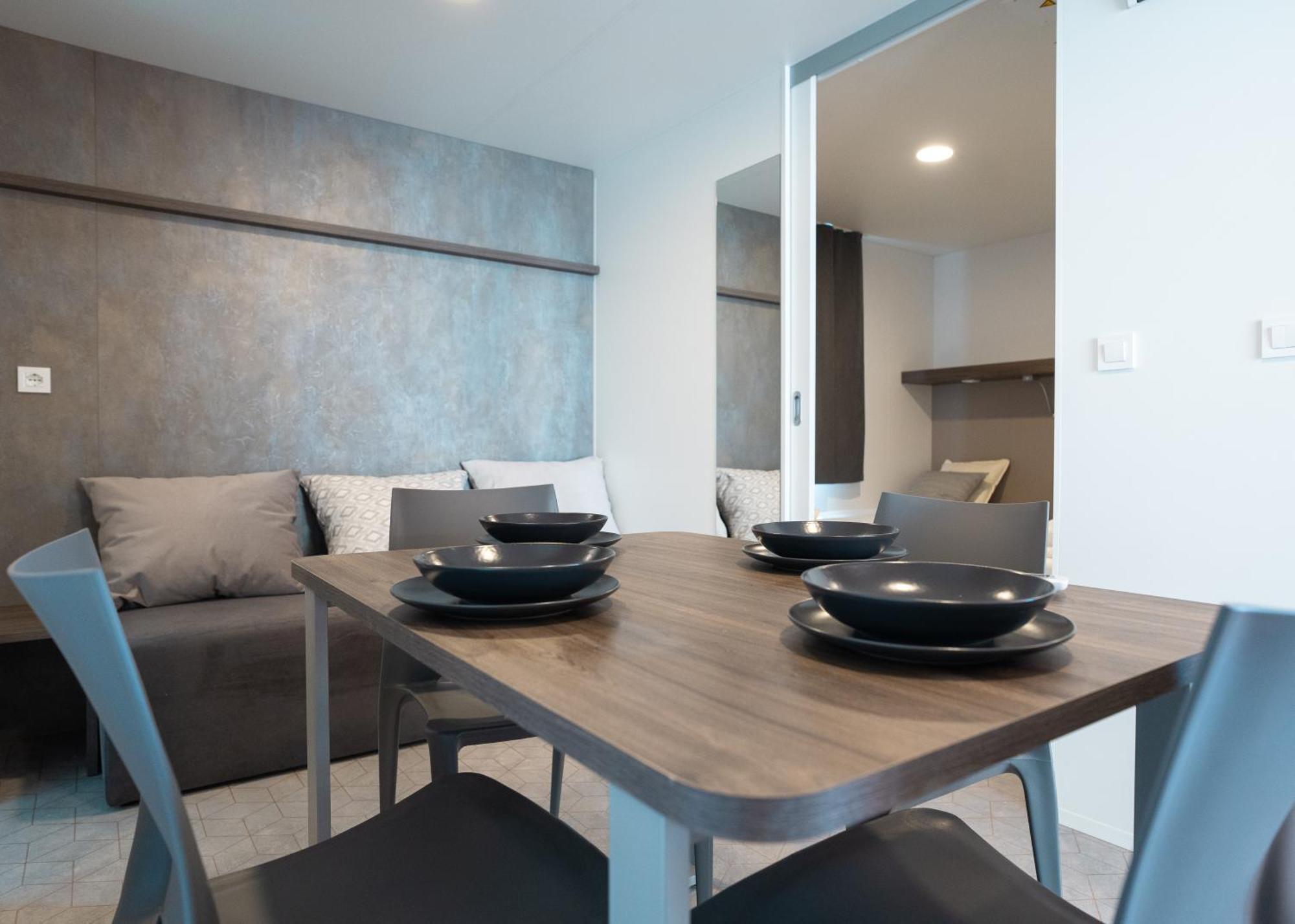 Mediteran Travel Mobile Homes Miran Pirovac Zewnętrze zdjęcie