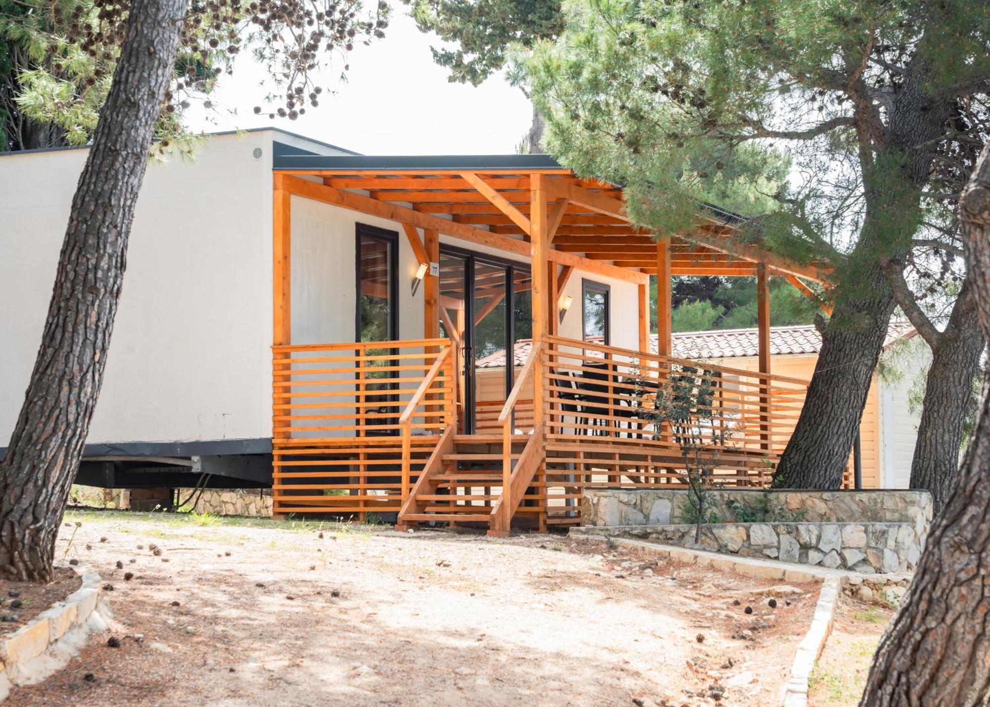 Mediteran Travel Mobile Homes Miran Pirovac Zewnętrze zdjęcie